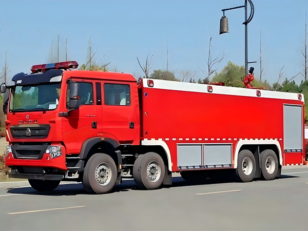 CLW5420GXFPM250/HW型泡沫消防车
