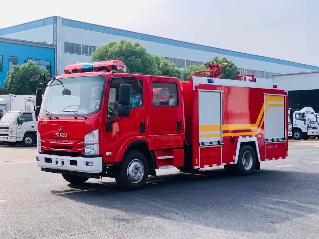 CLW5100GXFSG35/QL型水罐消防车